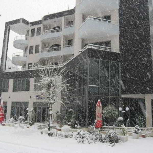 Perla Hotel
